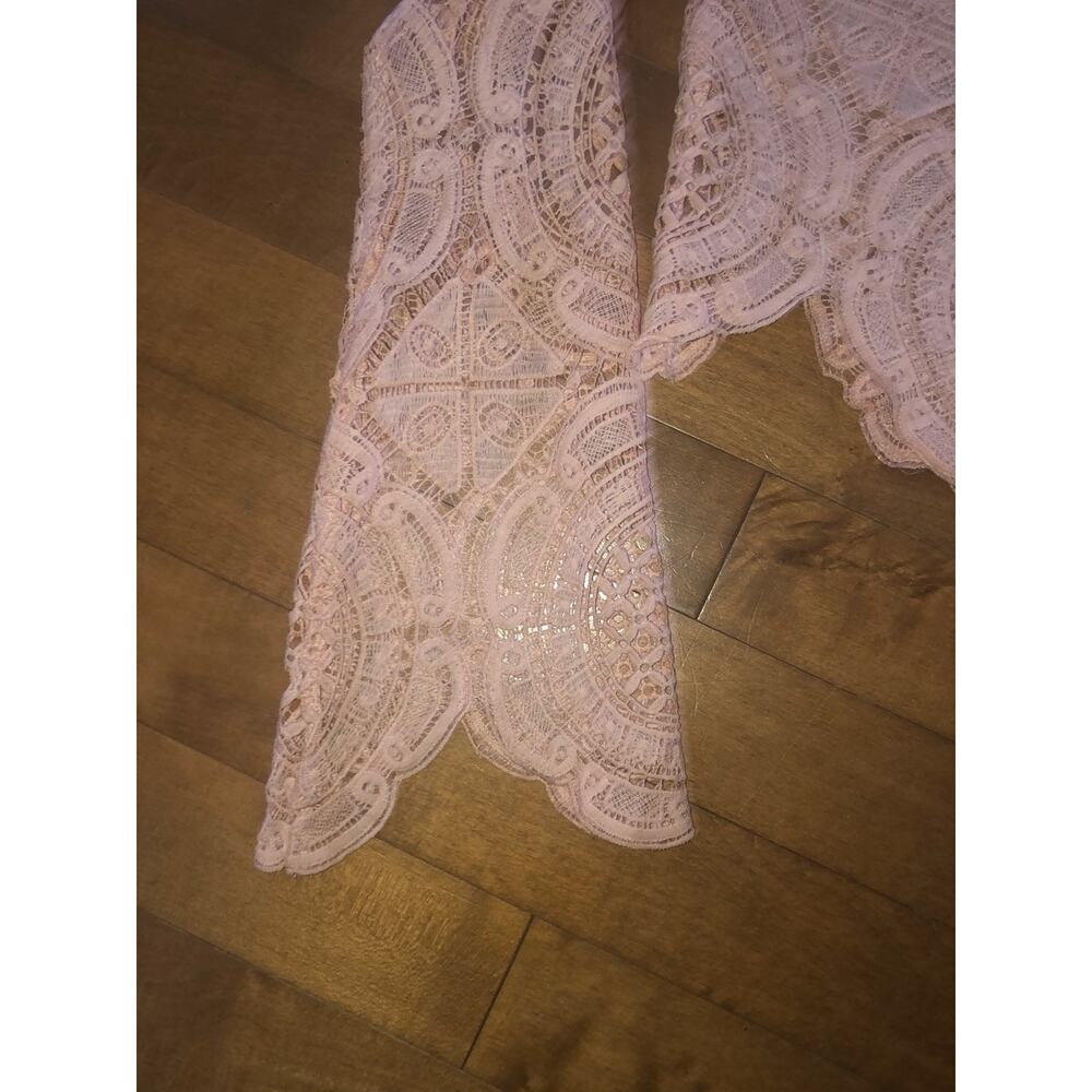 NWT Boohoo TURTLE NECK CROCHET LACE CROP TOP size 6 - Picture 10 of 11